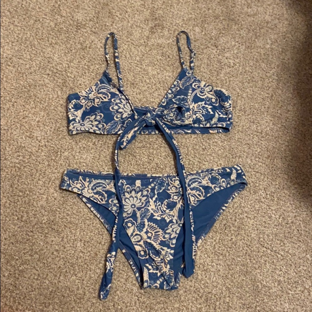 Cupshe Bikini Set